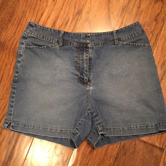 New York & Company Pants - New York & Co. jean shorts